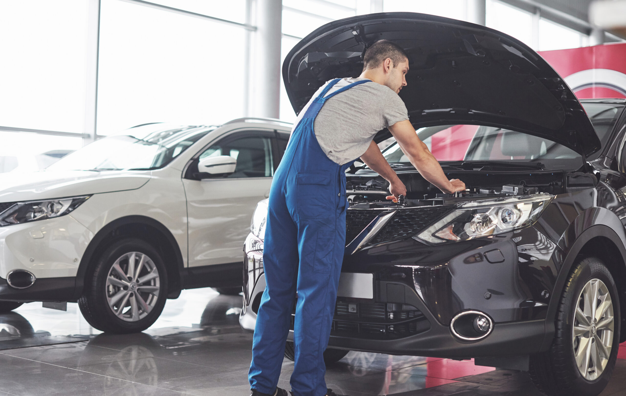 Read more about the article Integrating Service and Sales by Improving Dealership Marketing Strategies
